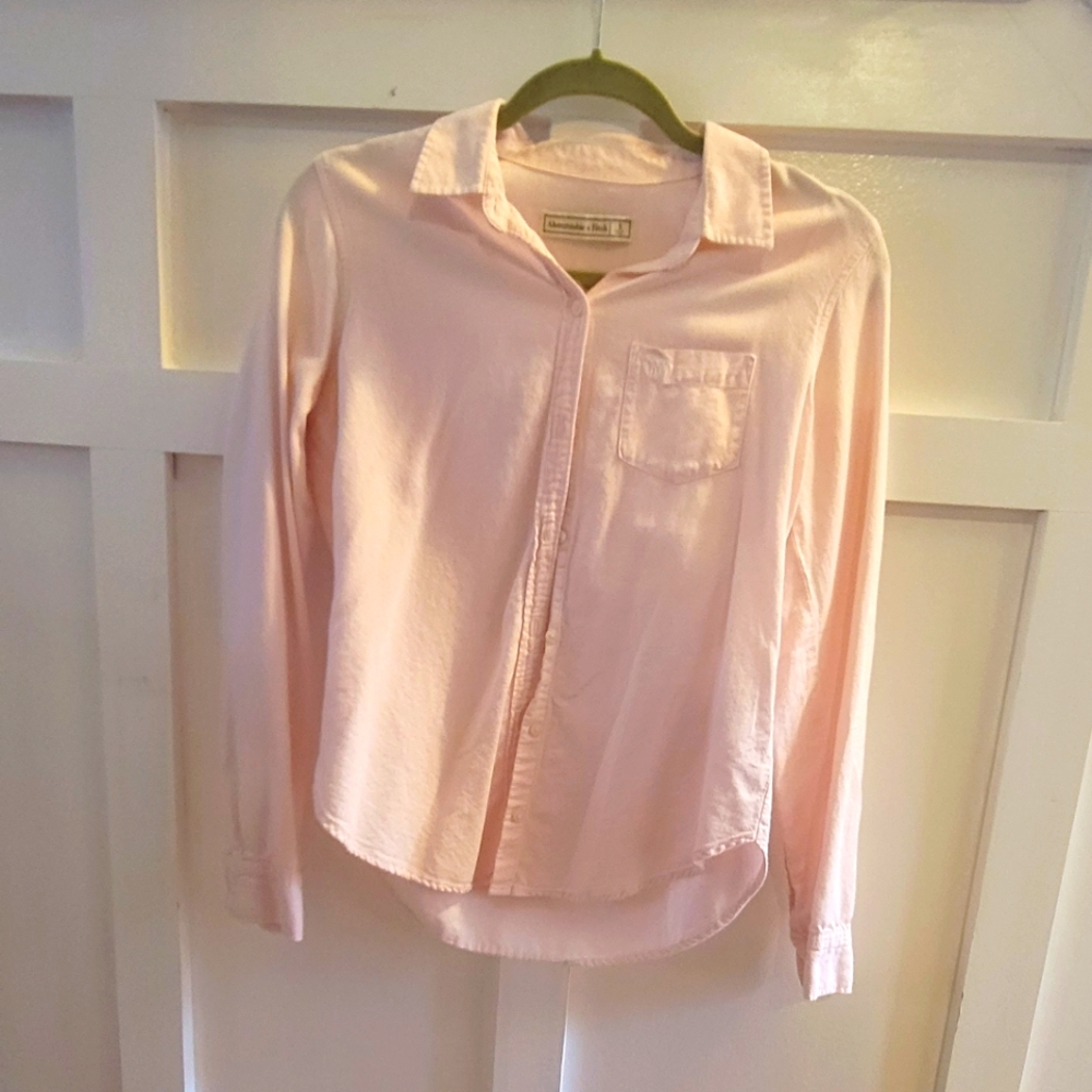 Small, Pink button up